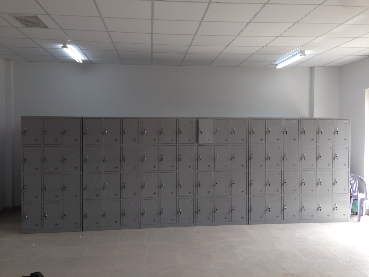 Tủ locker 12 ngăn hàn liền